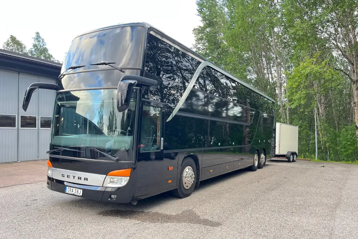 Setra S 431 DT Nightliner with trailer